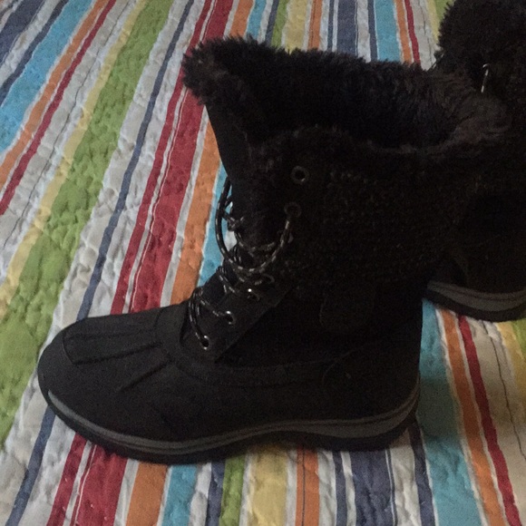 Moving - Picture 2 of 5